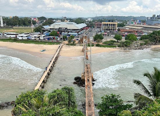 sri-lanka/matara-district/attraction/parewi-duwa-temple