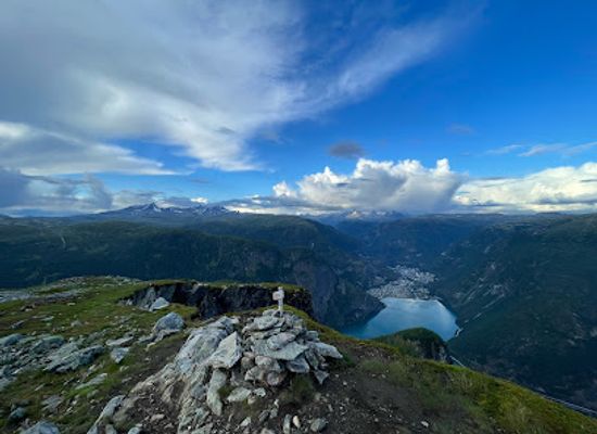 norway/jotunheimen-national-park/attraction/bottejuv