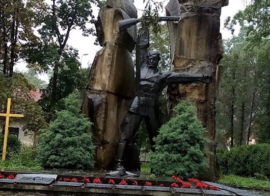 ukraine/yaremche/attraction/monument-to-soldiers-in-afghanistan