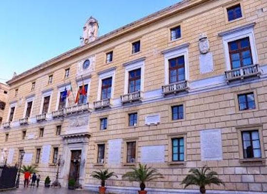 italy/palermo/attraction/palazzo-pretorio