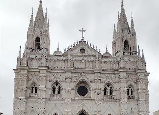 el-salvador/chalchuapa/attraction/catedral-de-nuestra-senora-santa-ana