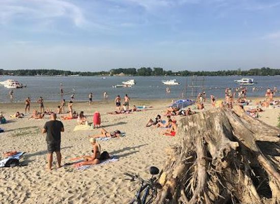 serbia/belgrade/attraction/lido-belgrade