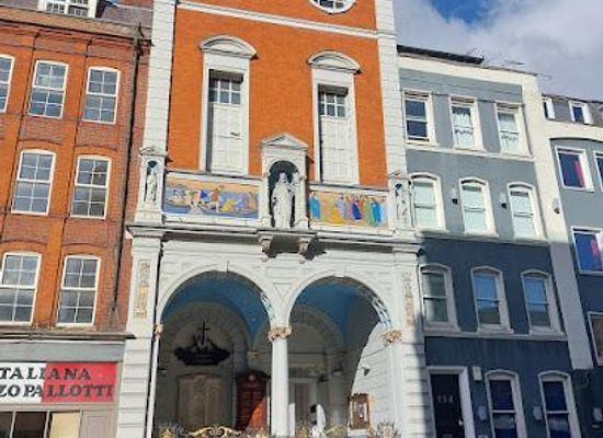 united-kingdom/london/attraction/st-peter-s-italian-catholic-church-2