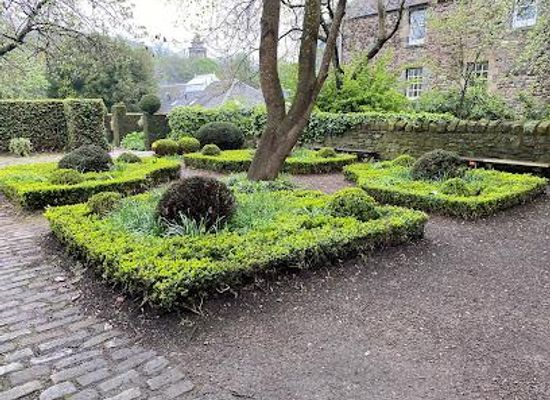 united-kingdom/edinburgh/attraction/dunbars-close