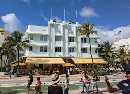 florida/miami-beach/attraction/official-art-deco-walking-tour