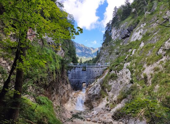 germany/altbayern/attraction/theresienklause