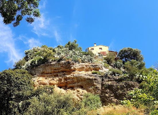 spain/catalonia/attraction/castell-de-sant-marti-sarroca