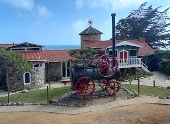 chile/vina-del-mar/attraction/casa-de-isla-negra