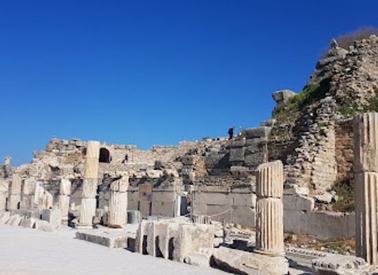 turkiye/ephesus/attraction/odeon