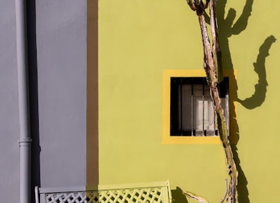 malta/ramla-bay/attraction/marsalforn-double-colour-bench