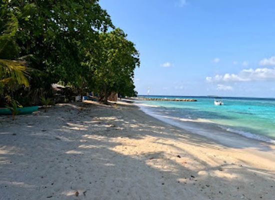 maldives/ari-atoll/attraction/sunrise-bikini-beach