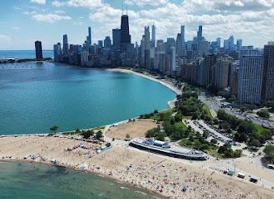 illinois/naperville/attraction/north-avenue-beach