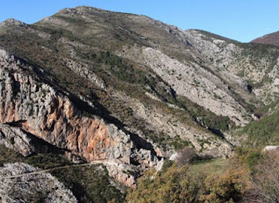 montenegro/lake-skadar/attraction/spila