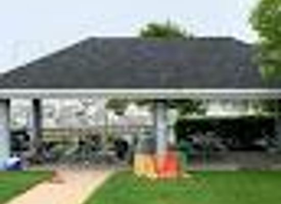 michigan/petoskey/attraction/festival-place-shelter