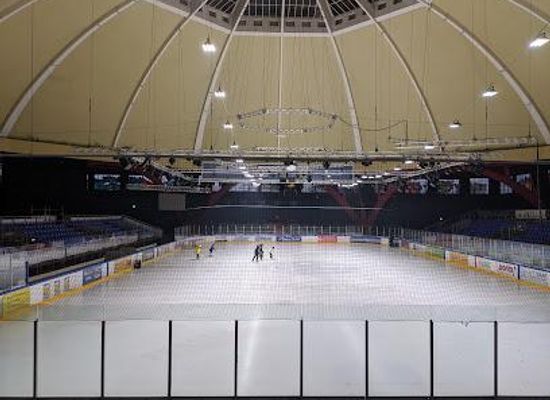 germany/leipzig/attraction/kohlrabizirkus-eisarena