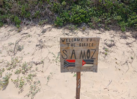 mozambique/maputo-province/attraction/confine-sud-africa-mozambico