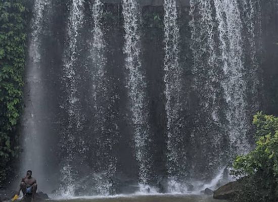 togo/savanes-region/attraction/cascade-de-badore