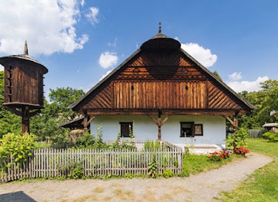 czechia/central-bohemia/attraction/skanzen-polabske-narodopisne-muzeum-prerov-nad-labem