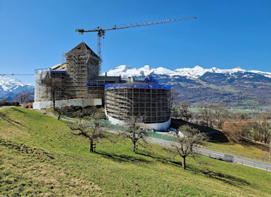 liechtenstein/steg/attraction/schlosswiese