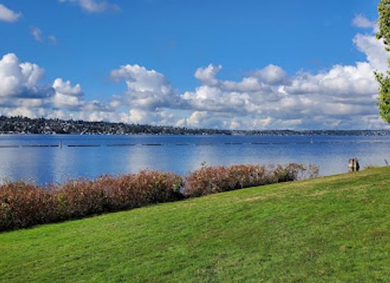washington/renton/attraction/gene-coulon-memorial-beach-park