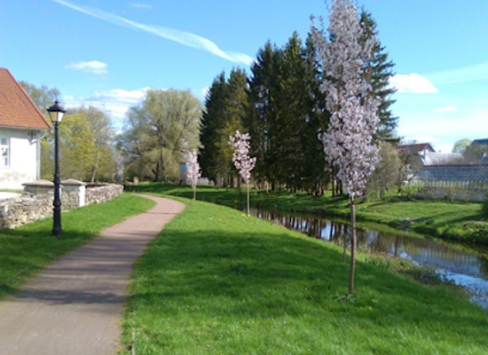 estonia/rapla-county/attraction/rapla-joepromenaad