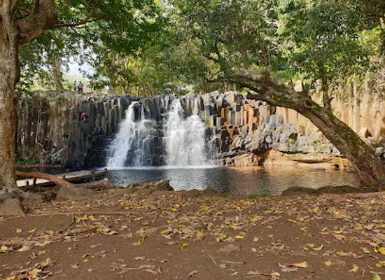 mauritius/chamarel-coloured-earth/attraction/rochester-falls