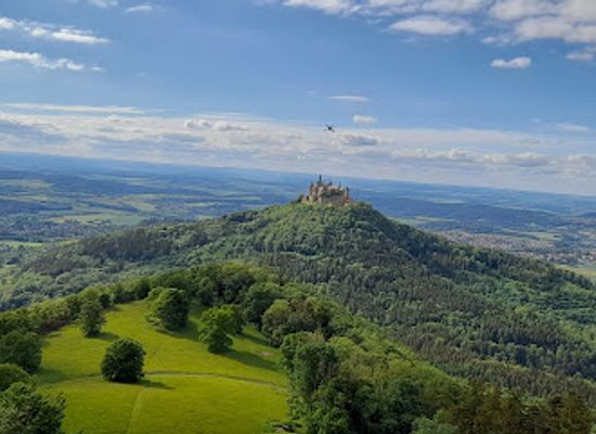 germany/baden/attraction/zollernburg-panorama-wanderweg