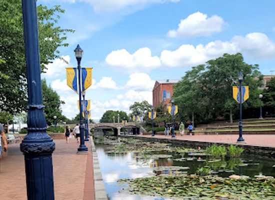 maryland/frederick/attraction/carroll-creek-park