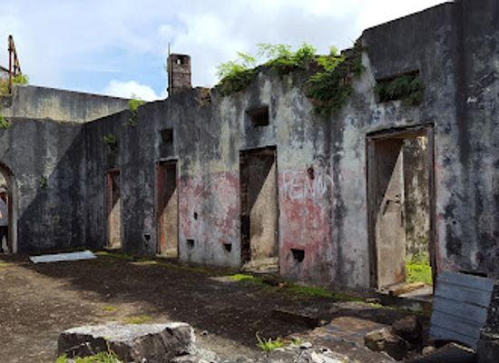 grenada/saint-andrew/attraction/fort-matthew