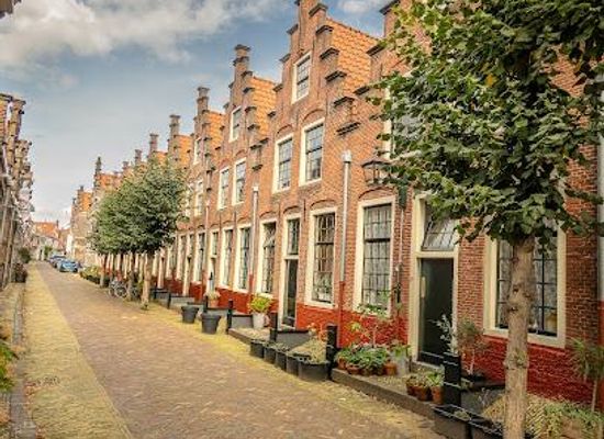 netherlands/haarlem/attraction/gasthuis-huisjes