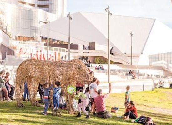 australia/adelaide/attraction/adelaide-festival-centre