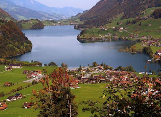 switzerland/lake-geneva-region/attraction/parc-de-la-perle-du-lac