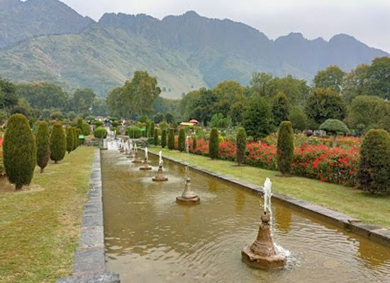 india/kashmir-valley/attraction/nishat-garden