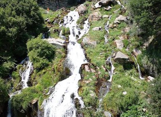 albania/berat/attraction/sotire-waterfall
