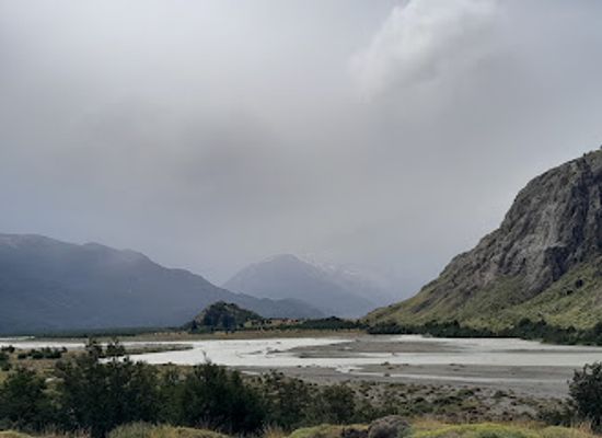 argentina/cerro-fitz-roy/attraction/reserva-natural-ribera-de-las-vueltas