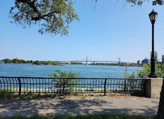 connecticut/stamford/attraction/east-river-esplanade