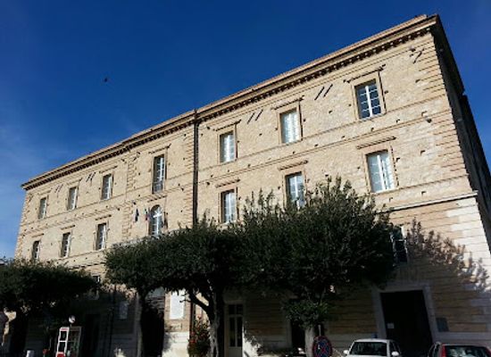 italy/molise/attraction/ducal-palace