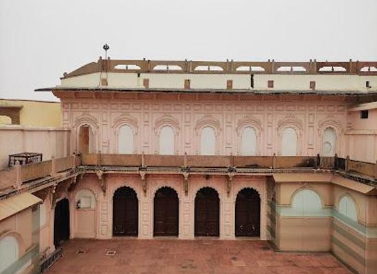india/varanasi/attraction/man-singh-observatory