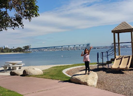 california/coronado/attraction/glorietta-bay-park