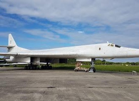 ukraine/poltava/attraction/poltava-museum-and-long-range-strategic-aviation
