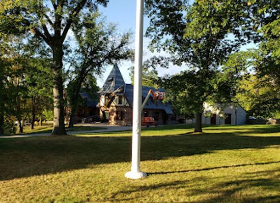 massachusetts/quincy/attraction/the-old-house-at-peacefield-adams-national-historical-park