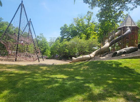 illinois/illinois-beach-state-park/attraction/bowen-park