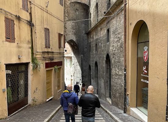italy/perugia/attraction/arco-di-sant-ercolano