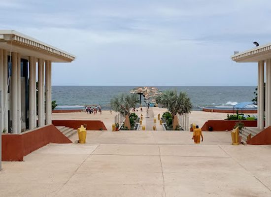 senegal/mbour/attraction/place-du-souvenir-africain