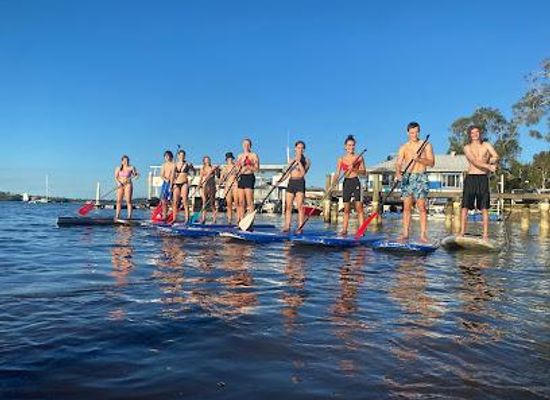 australia/noosa/attraction/noosa-stand-up-paddle