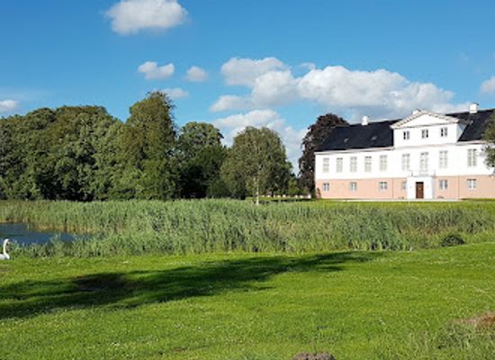 denmark/lolland/attraction/reventlow-museet-pederstrup