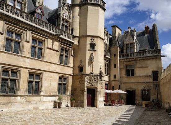 france/paris/latin-quarter/attraction/musee-de-cluny