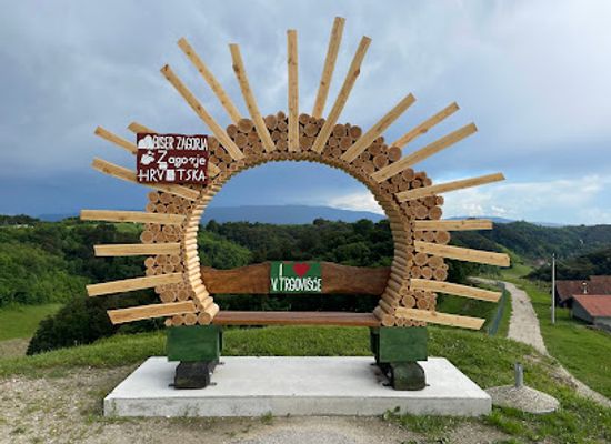 slovenia/zasavje/attraction/vidikovac-oci-zagorja-mrzlo-polje