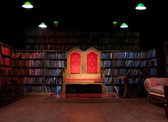 maryland/waldorf/attraction/drunk-shakespeare