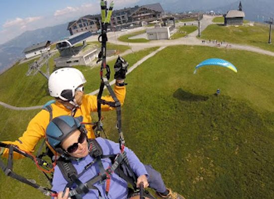austria/kaprun/attraction/vip-paragliding-kaprun-in-austria